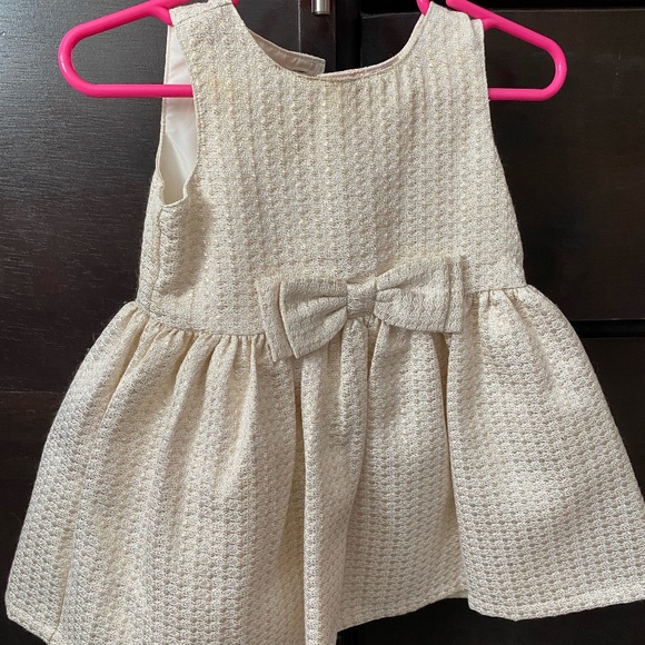 Baby girl formal dress - Picture 1 of 3